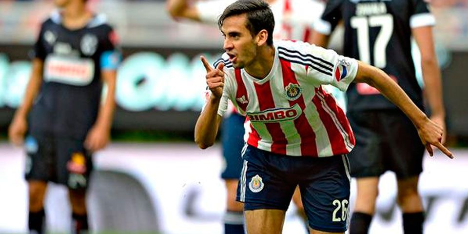 Chivas golea a Monterrey Chivas golea a Monterrey