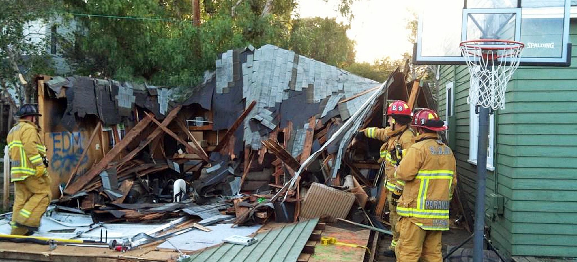 Techo colapsa en fiesta de California