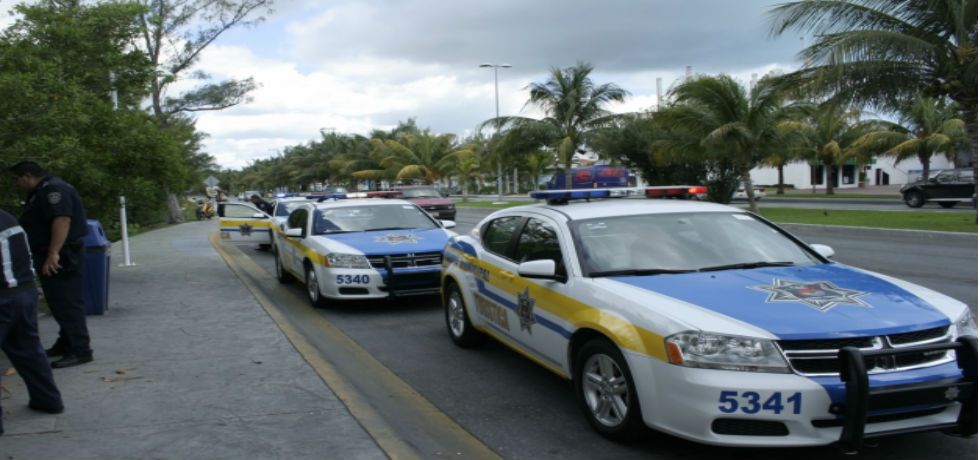 Roban auto con bebé adentro en Cancún