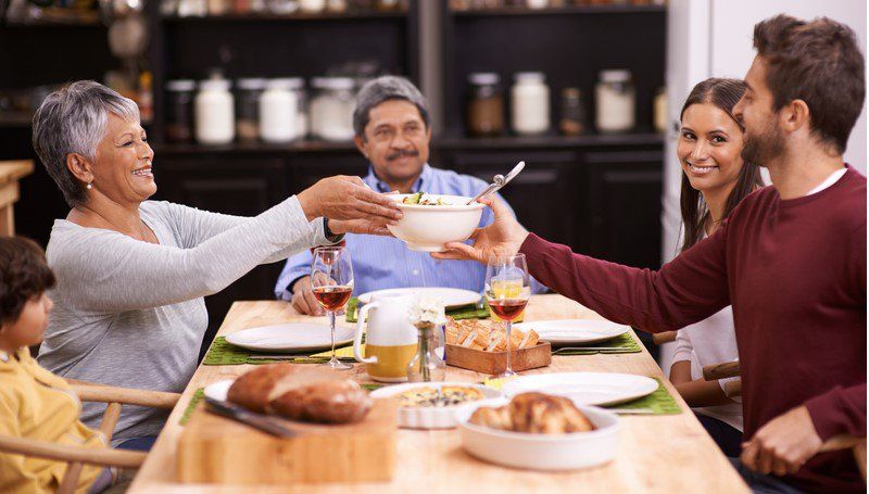 Dejar de hacer tres comidas resulta beneficioso