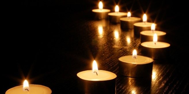 Venezuela se queda sin focos, se alumbran con velas