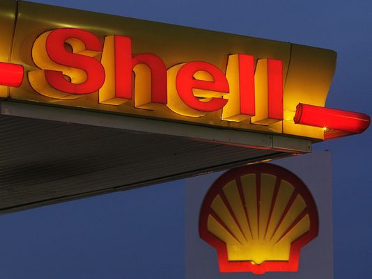 Shell adquiere a la empresa británica BG Group Shell adquiere a la empresa británica BG Group