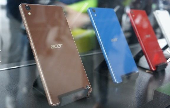 Aparece el primer smartphone con 3 tarjetas SIM