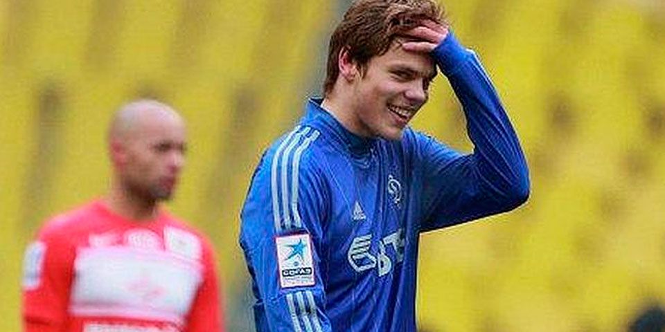 Ofrecen sexo a futbolista a cambio de goles