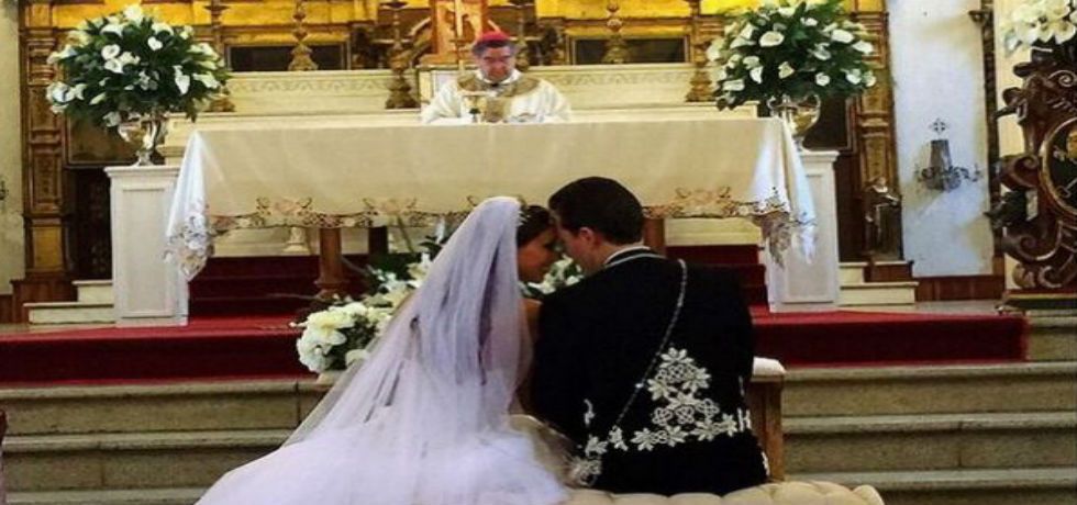 Manuel Velasco se casa con Anahí