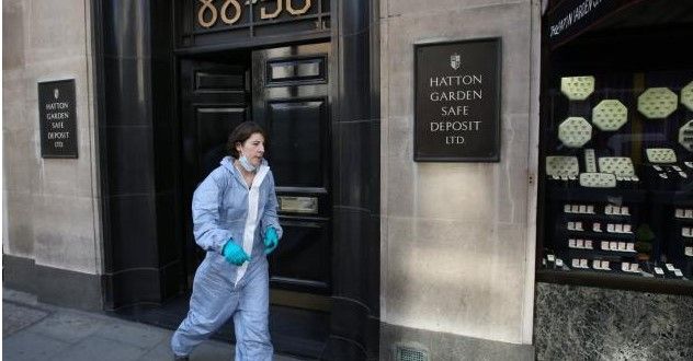 Roban millones de libras en joyas