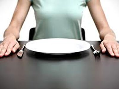 El ayuno ayudaría a combatir el cáncer