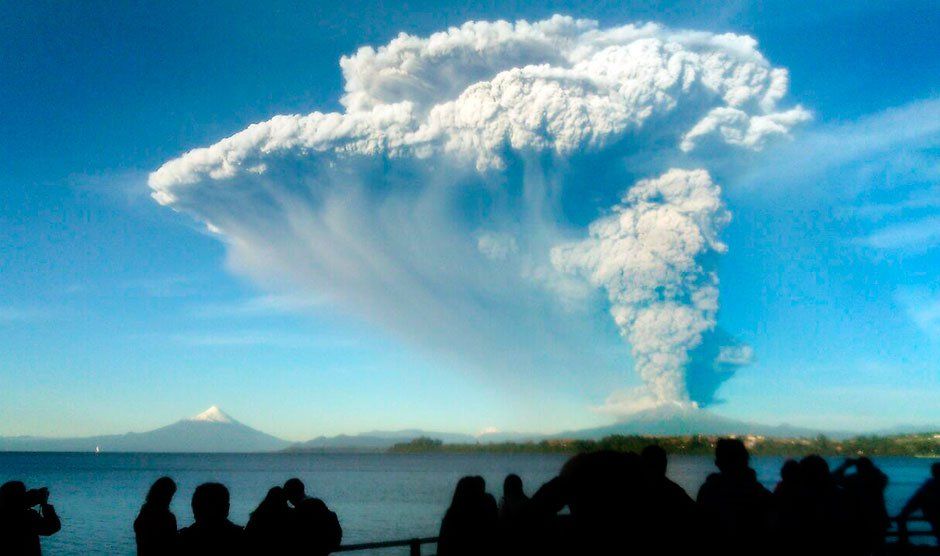 Graba inicio de erupción del volcán Calbuco
