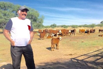 Vicente Fernández se recupera de cirugía Vicente Fernández se recupera de cirugía