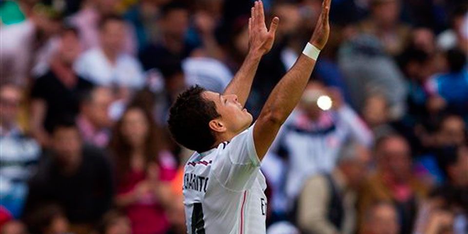 El Santiago Bernabéu le cantó al Chicharito