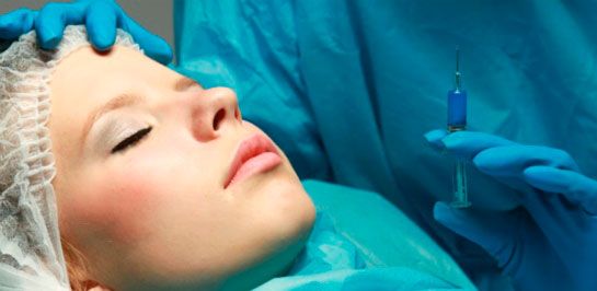 Mujer muere durante cirugía estética en Monterrey