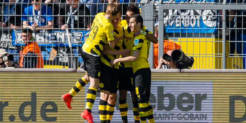 Dortmund golea al Paderborn