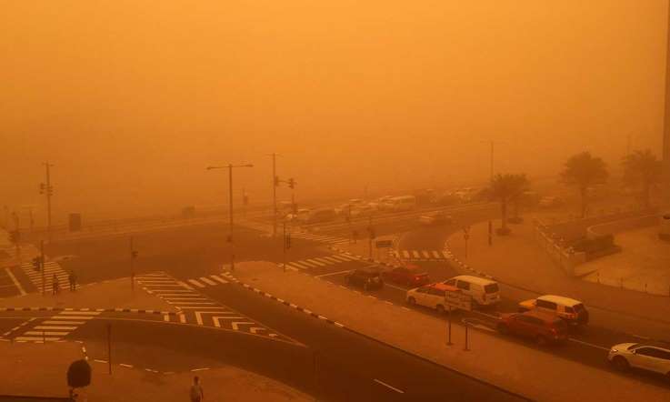 Masiva tormenta de arena cubre Dubai