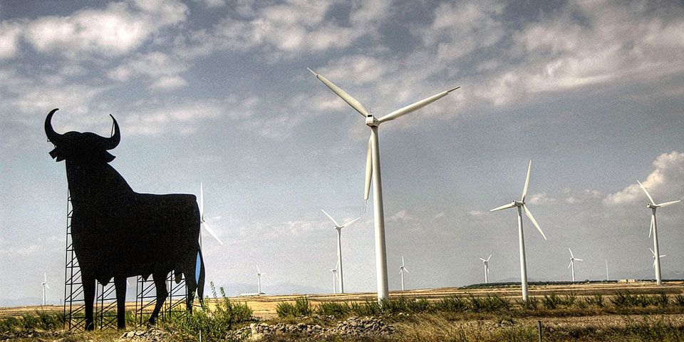 Denuncian pago de comisiones para instalar parques eólicos en España Denuncian pago de comisiones para instalar parques eólicos en España