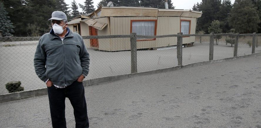 El pueblo fantasma tras la explosión del volcán Calbuco El pueblo fantasma tras la explosión del volcán Calbuco