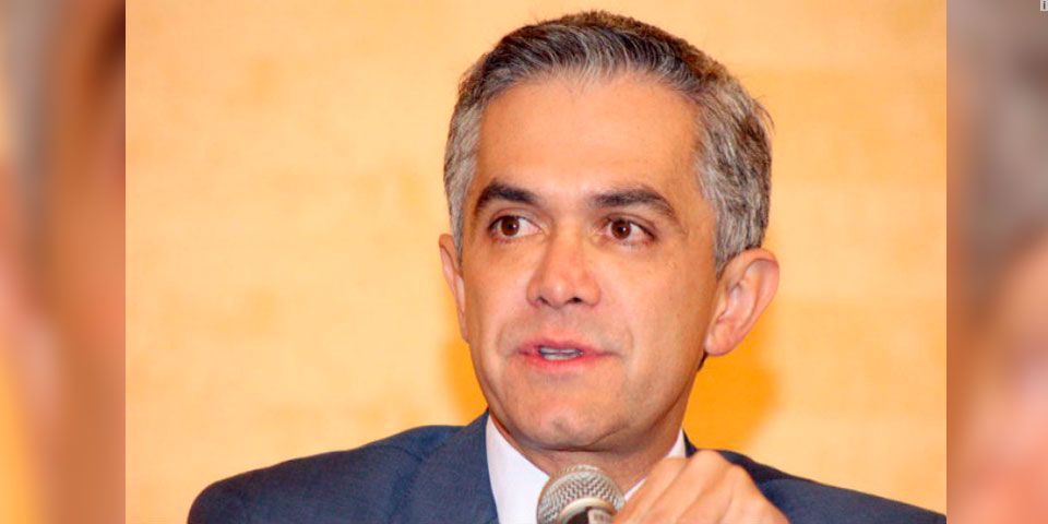 Mancera llama a no usar rumores en campañas