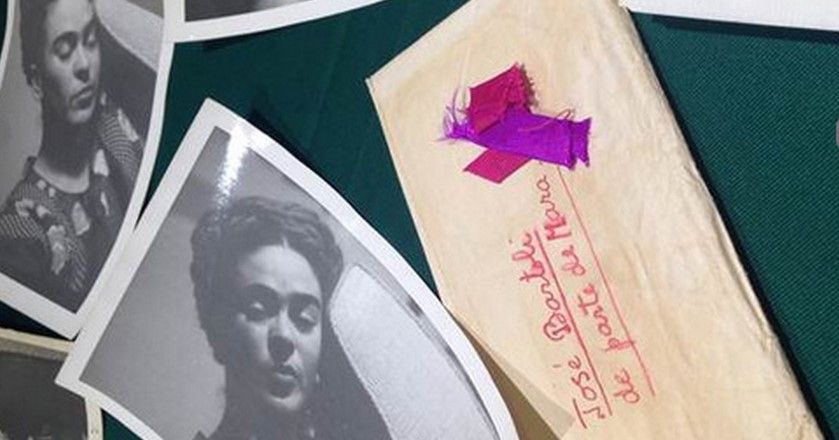 Subastan en 137 mil dólares cartas de amor de Frida