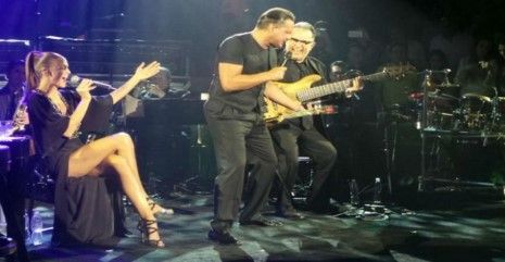 Luis Miguel no llena en Texcoco Luis Miguel no llena en Texcoco