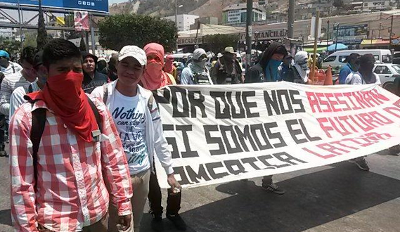 Marchan en Guerrero a 7 meses de Iguala