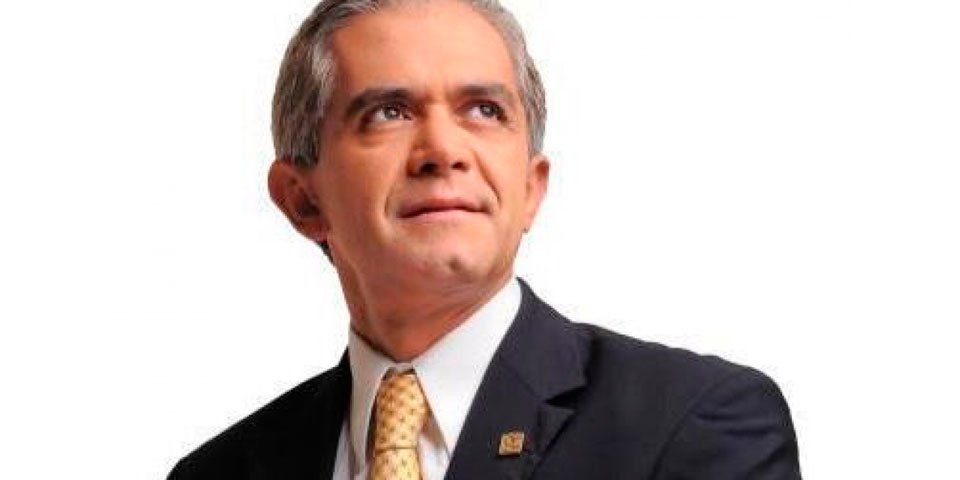 Mancera será precandidato en 2018: Navarrete