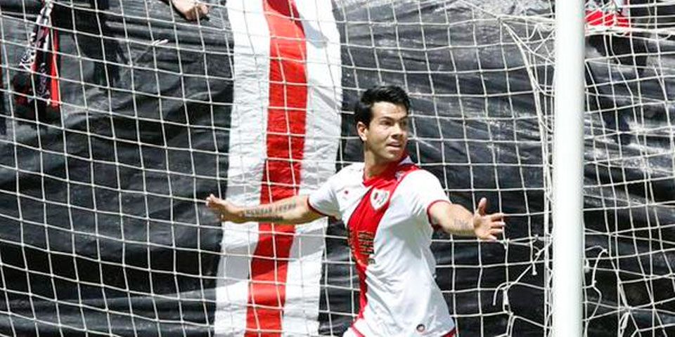 Sin Aquino, Rayo vence a Almería