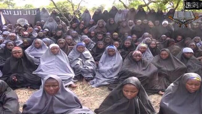 Rescatan a 293 mujeres secuestradas por Boko Haram