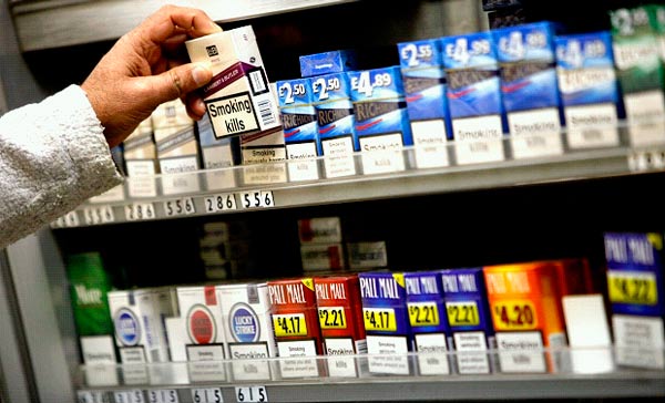 Mujeres y adolescentes, los más expuestos al tabaco Mujeres y adolescentes, los más expuestos al tabaco