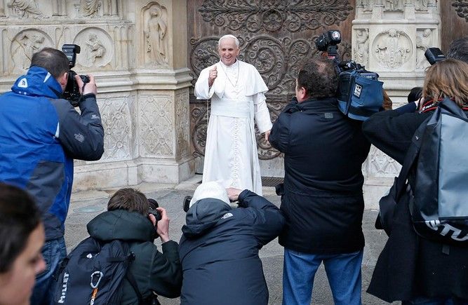El papa Francisco ahora es de cera