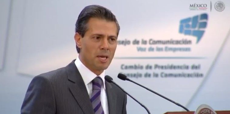 EPN refrenda su compromiso con la libertad de expresión