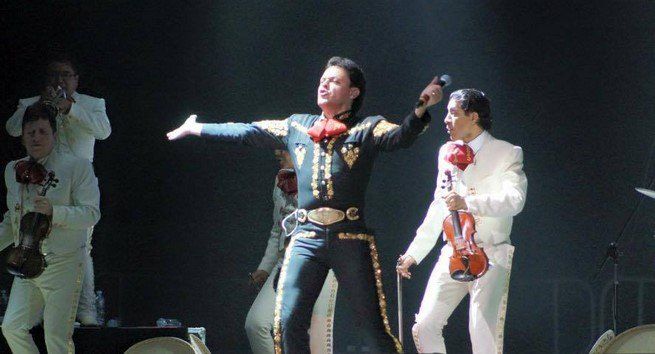 Pedro Fernández lanza nuevo álbum