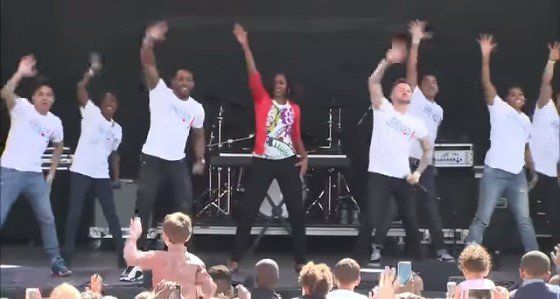 Michelle Obama muestra sus pasos de baile