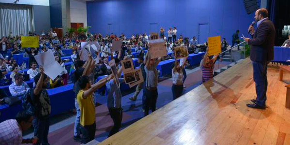 Protestan contra candidatos priístas en el ITESO