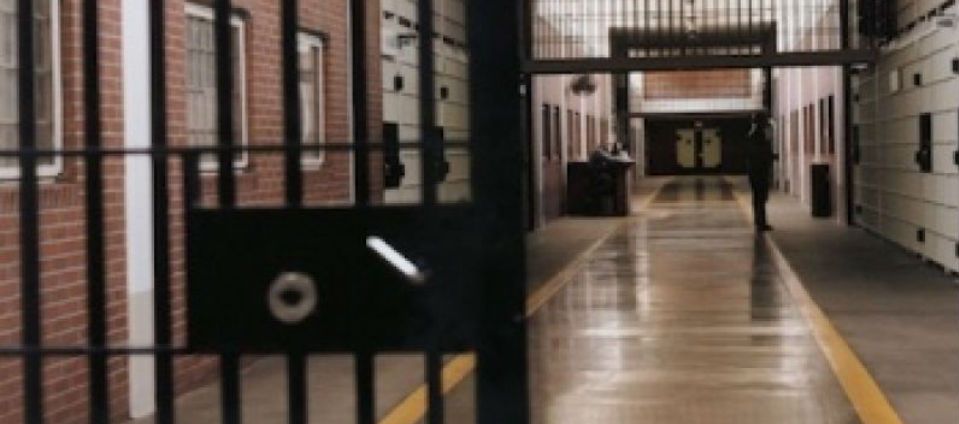 Formal prisión a matrimonio que mató a su hija