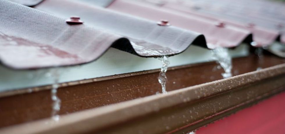 Cárcel a hombre que recolectó agua de lluvia Cárcel a hombre que recolectó agua de lluvia