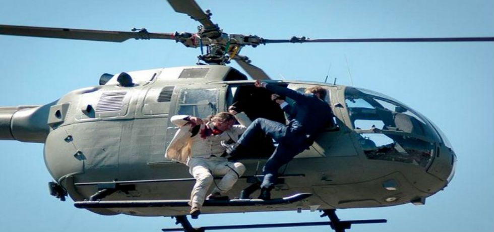 Aeropuerto de Palenque despide a James Bond
