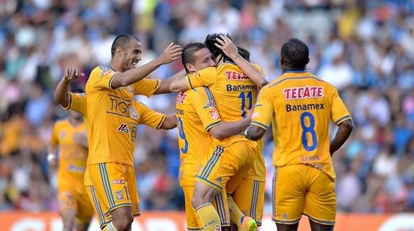 Tigres doblega a los Gallos