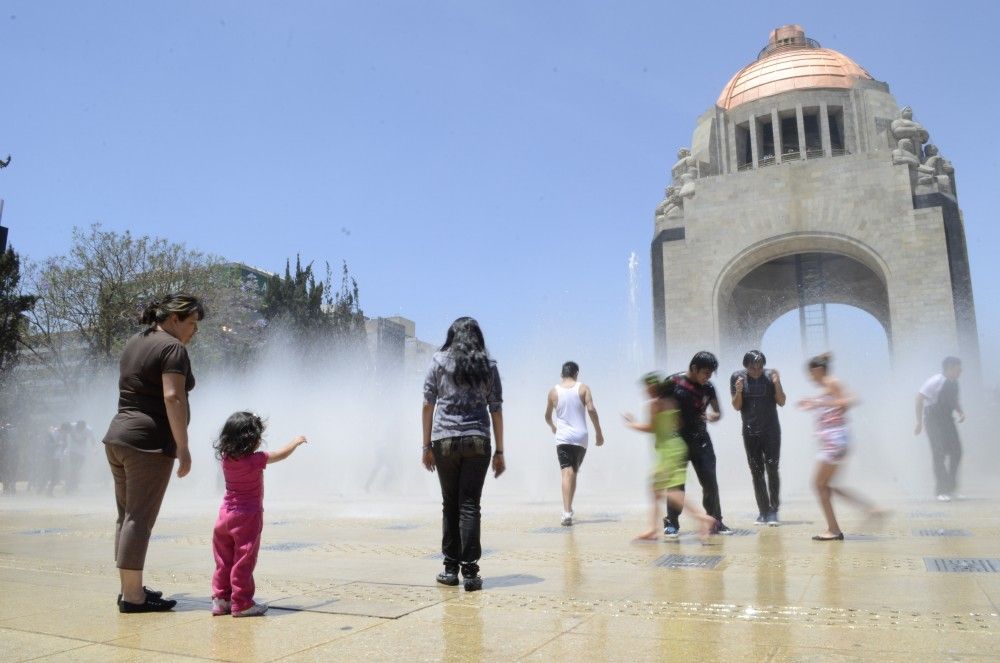 Esperan hasta 27 grados centígrados en el Valle de México Esperan hasta 27 grados centígrados en el Valle de México