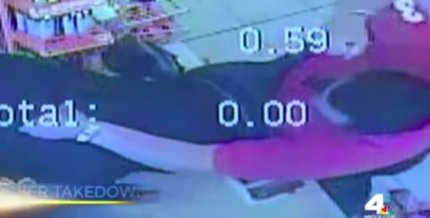 Impide asalto con llave de lucha