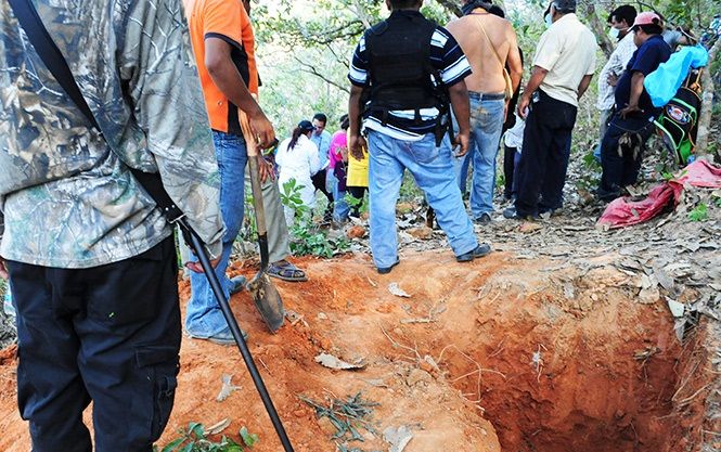 Hallan fosa clandestina en Nuevo León
