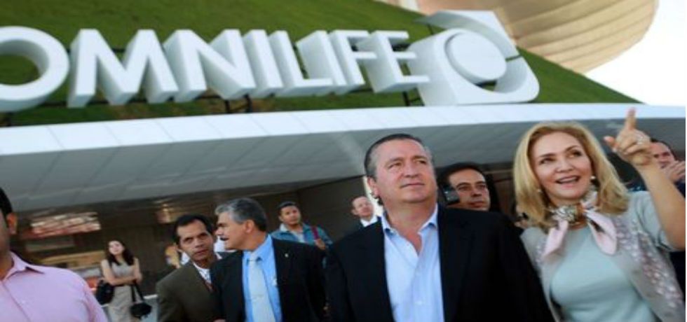 Angélica Fuentes buscaba vender Grupo Omnilife