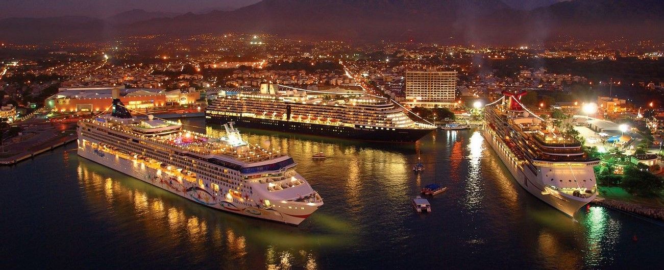 Cruceros cancelan arribos a Puerto Vallarta por violencia