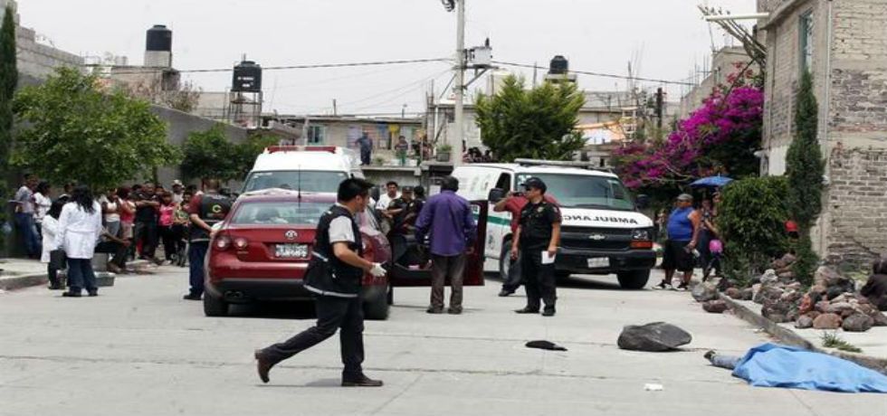 Ejecutan a dos hombres en Chimalhuacán Ejecutan a dos hombres en Chimalhuacán
