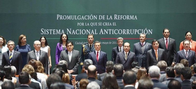 EPN promulga reforma contra la corrupción EPN promulga reforma contra la corrupción