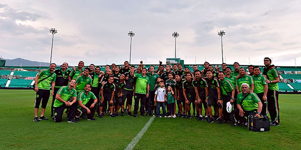 Herrera adelanta alineación para enfrentar a Guatemala