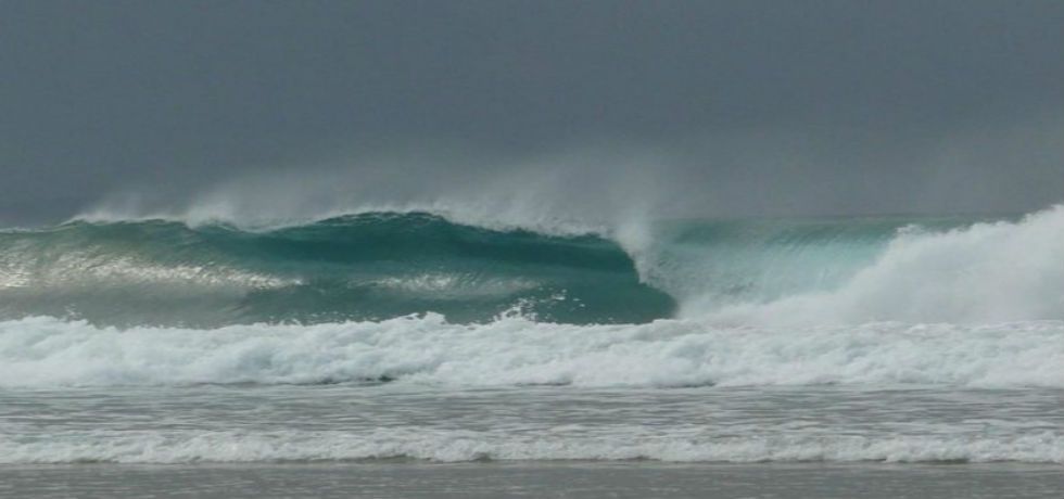 Alerta en tres puertos de Oaxaca por mar de fondo