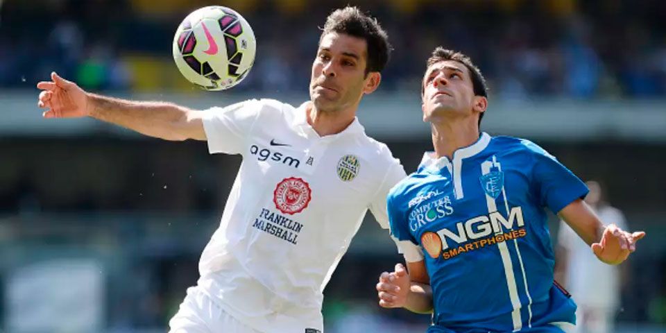 Hellas Verona gana con Rafa los 90