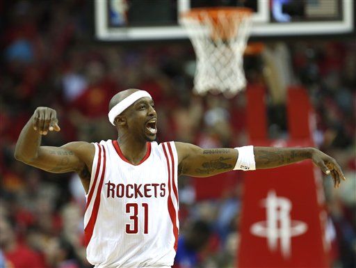 Rockets evitan eliminación ante Clippers Rockets evitan eliminación ante Clippers