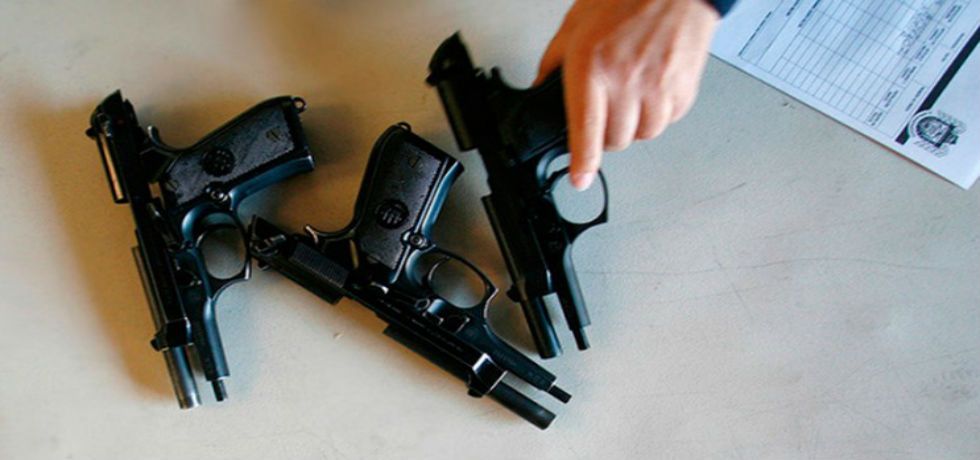 SEDENA expedirá permisos para uso de armas de extranjeros en México