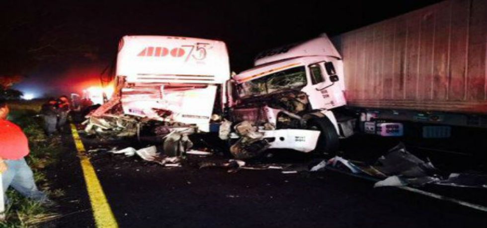 Carambola en la México-Veracruz deja 15 heridos