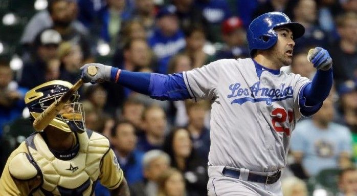 González registra su noveno jonrón de la campaña González registra su noveno jonrón de la campaña